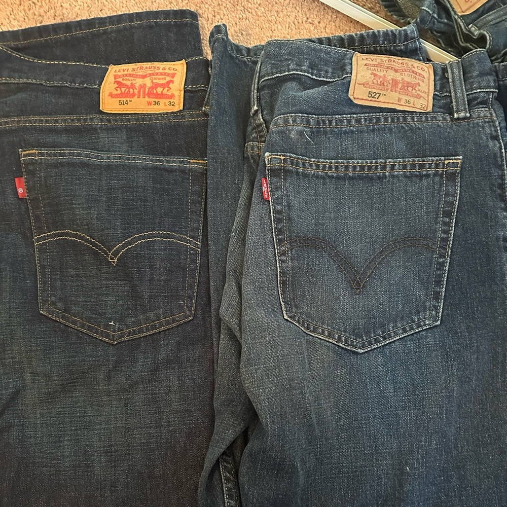 Men’s Levis 36x32 jeans lot two pairs